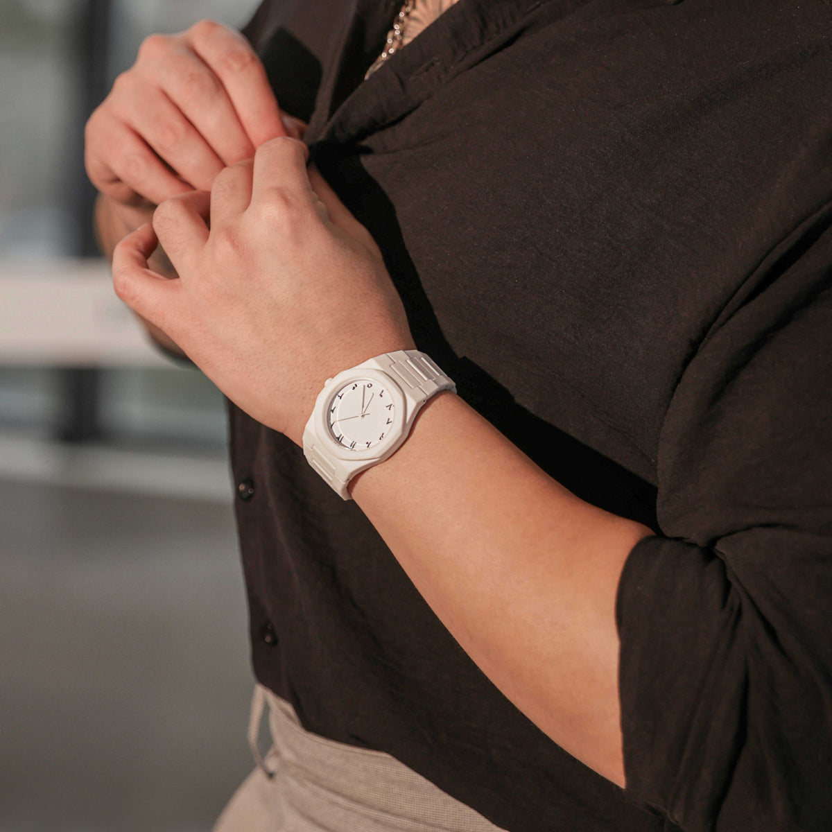 Luyvini® - Milano Carbon