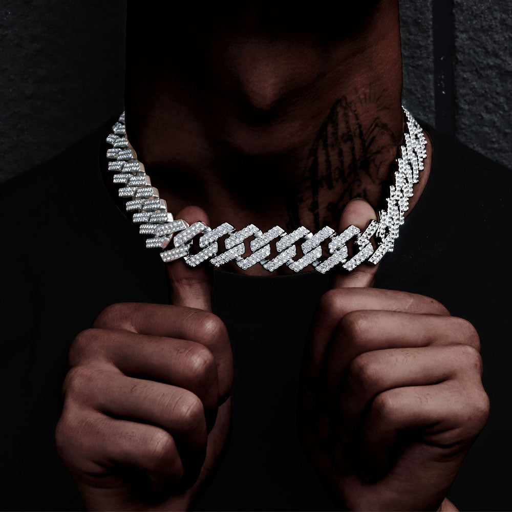 Luyvini® Chain (Fits All)